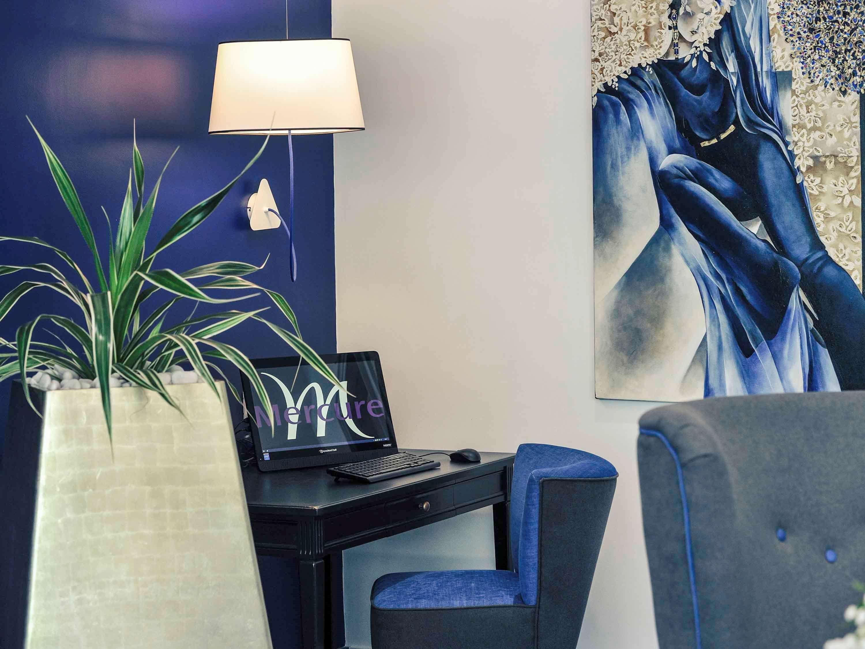 Mercure Paris Saint Cloud Hippodrome Екстер'єр фото