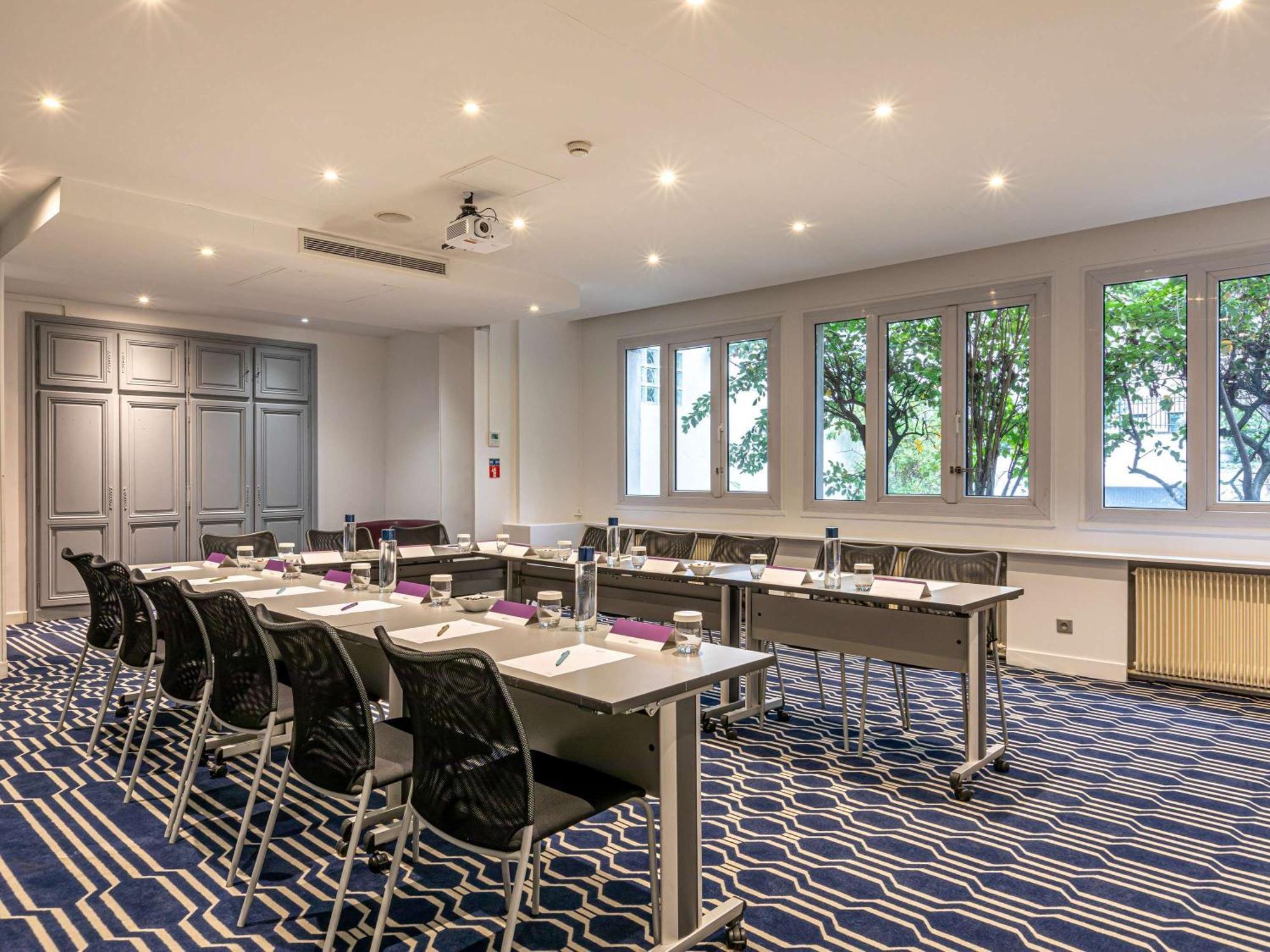 Mercure Paris Saint Cloud Hippodrome Екстер'єр фото
